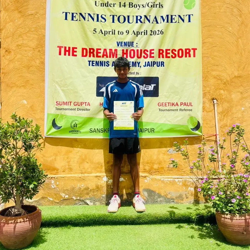 Sparsh receiving certificate for 3rd place in the Asian Jaipur U-14 Tennis Tournament